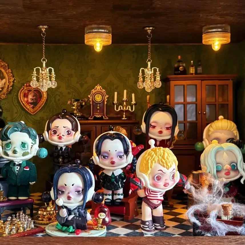 POP MART SKULLPANDA Addams Family Series Blind Box Mystery Box Guess Bag Toys Doll Cute Anime Figure Desktop Ornaments