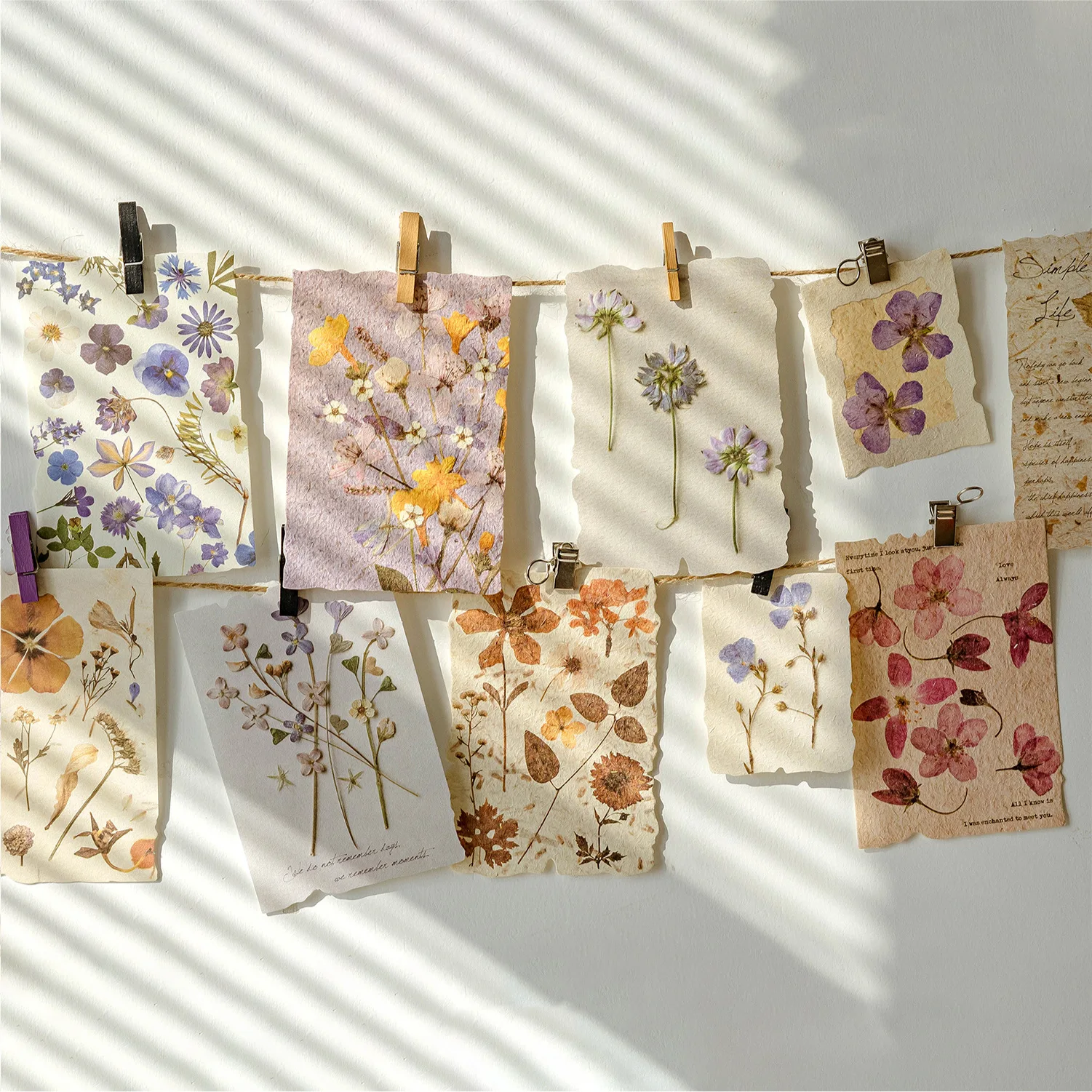 

30pcs/lot Memo Pads Material Paper a sheet of paper with flowers in it Junk Journal Scrapbooking Cards Retro Paper