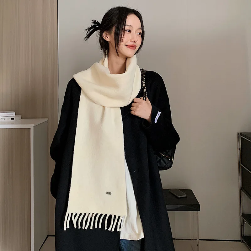 2023 Autumn and Winter New Solid Color Fashion Women's Scarf High Grade Knitted Thickened Warm Cashmere Scarf Couple Tassel Neck