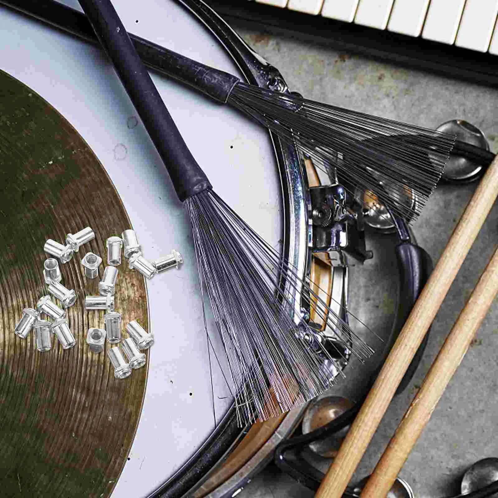 

20 Pcs Tuning Floor Drum Stand Sleeve Percussion Nut Replacement 15x09cm Iron Swivel Nuts Spare Part for Tom Lug