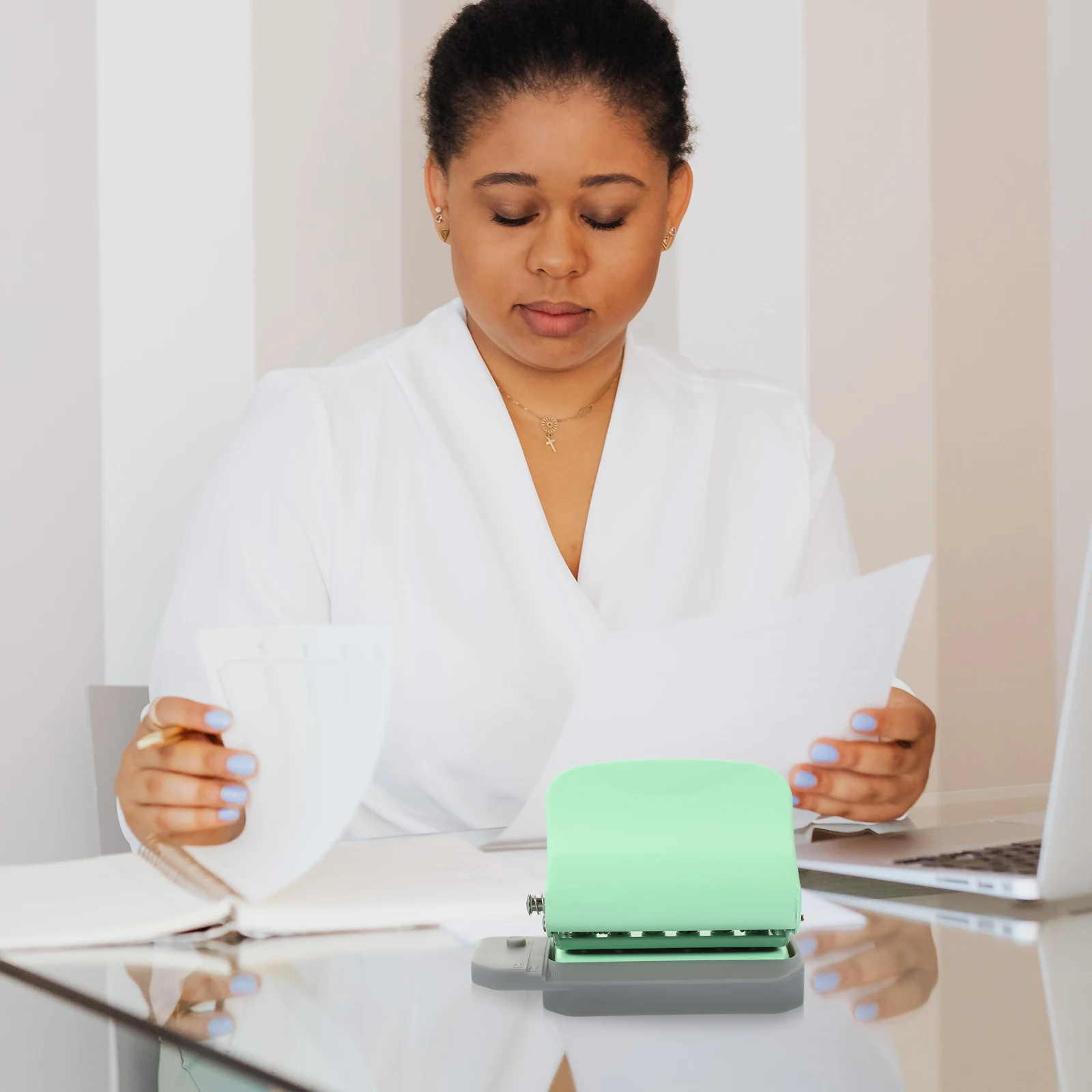 

6 Pcs Adjustable 6-Hole Loose Leaf Hole Puncher Manual Paper Punch For Office Craft DIY