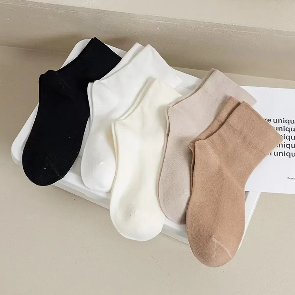 5 Pairs Women\'s Round Neck Socks High Quality Autumn Japanese Breathable Fashion Casual Socks Women Soft Boneless Mid Tube Socks