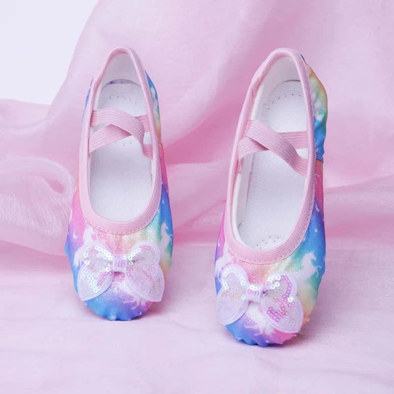 الفتيات أحذية رقص الباليه لينة أسفل مرحلة الأداء الأطفال القط مخلب شكل الجسم عبر الحدود أحذية الرقص أحذية الباليه