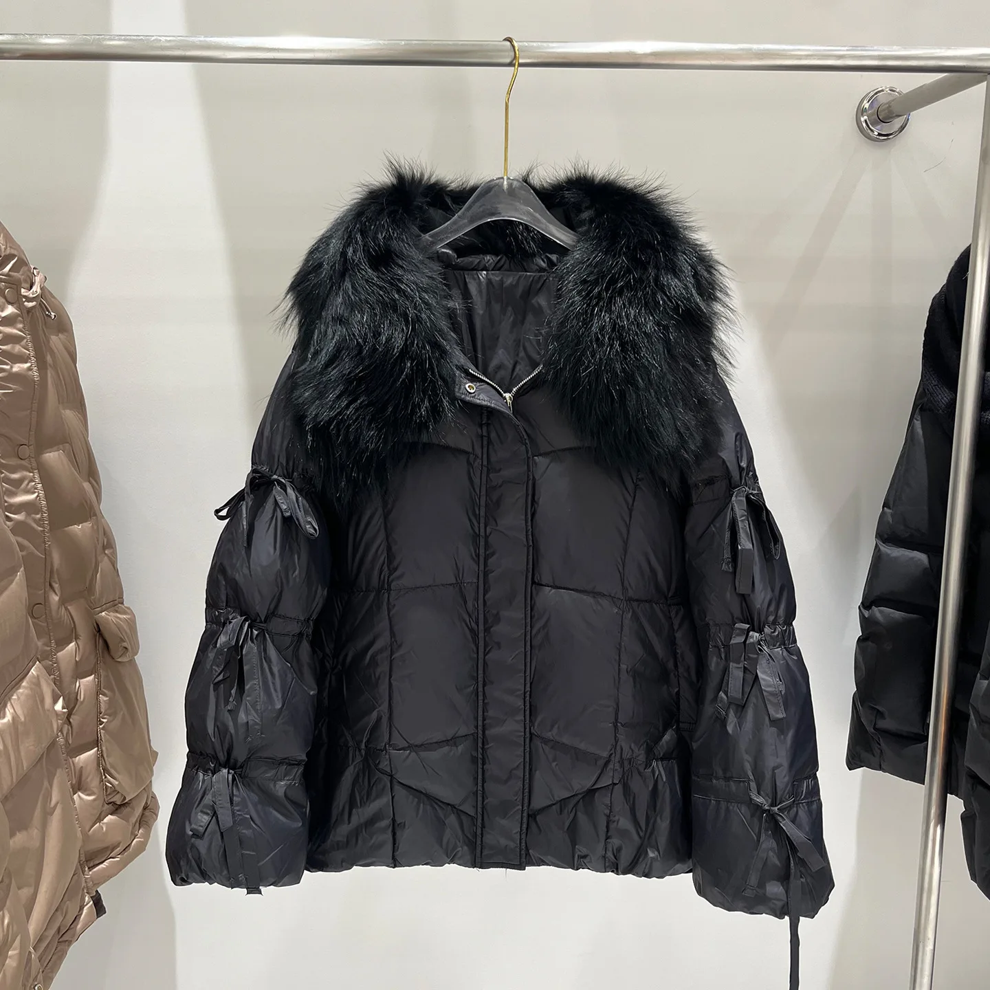 Winter White Duck Down Mid-length Outwear Women Natural Detachable Large Fur Collar Down Jacket Female Warm Quilted Thick Jacket