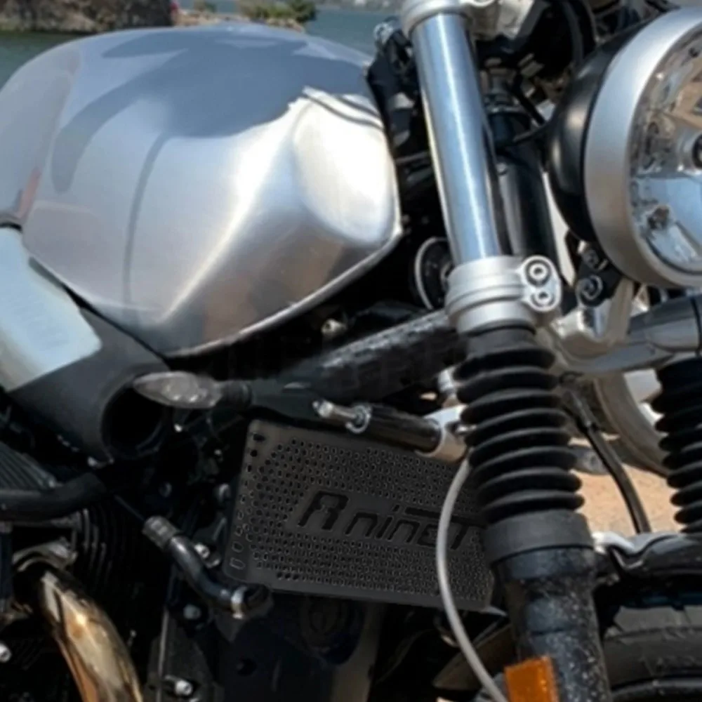 

For BMW R NineT/PURE/RACER/SCRAMBLER/URBAN G/S 2014-2019 2020 2021 2022 2023 Motorcycle Radiator Grille Guard Protection Cover