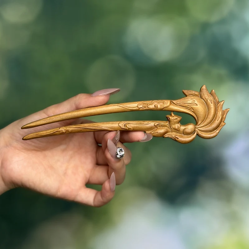 Looking Back  Original Nine-Tail Fox Hairpin Green Sandalwood  Women's U-Shaped Hairpin Fox Hairpin  Hair Accessories  Headpiece