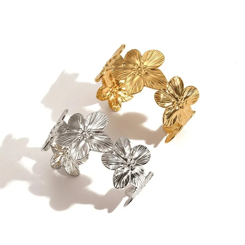 

Elegant Big Flowers Cuff Bangles Metal Bracelets for Women Sweet Gold Silver Color Geometric Adjustable Wide Bracelet Jewelry