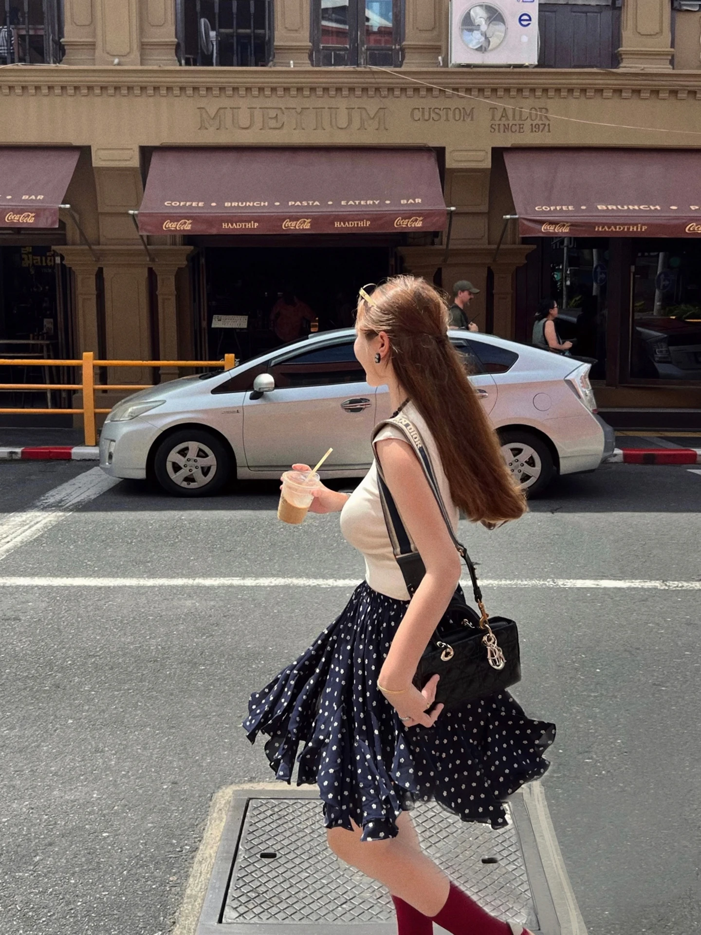 

Юбка InJune Blue Danube в стиле ретро с принтом в горошек, асимметричная, А-силуэт, для повседневной носки, с высокой талией, короткая, из искусственной кожи