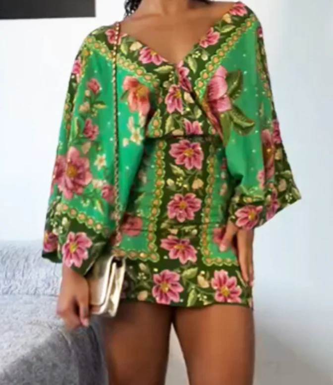 

Vintage Flower Print V-Neck Dress Batball Sleeve Lace Up Detail Backless Mini Dress for Women's Sexy Tight Fitting Bodycon Dress