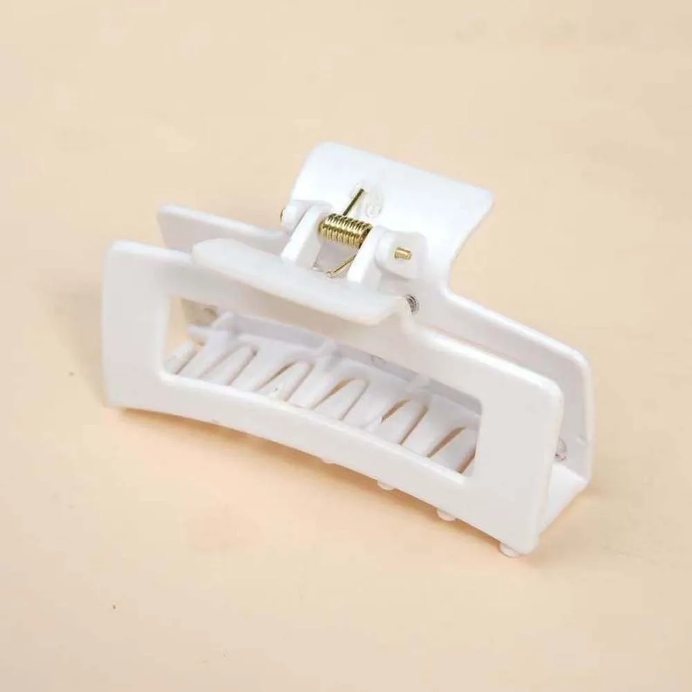 

Fashion Safe Silicone Shark Clip Square Creative Elastic Plastic Hair Claw Waterproof Hairgrips Solid Color Shark Clip Girls