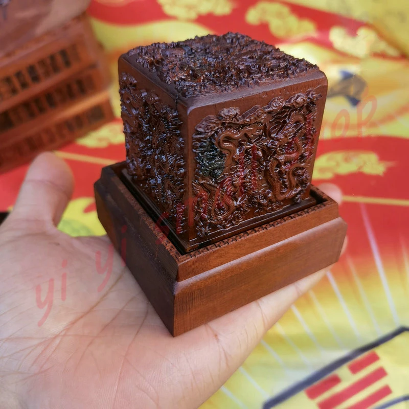 

Taoist magic weapon, lightning strike jujube wood, embossed Kowloon jade seal, custom seal, matched with solid wood base