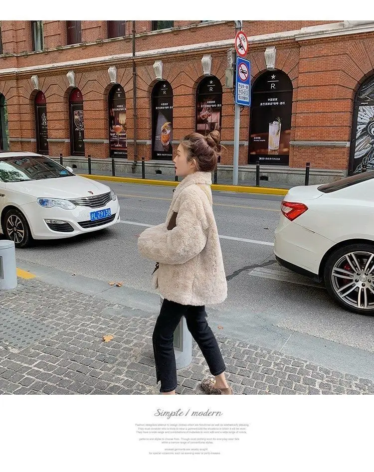 Inverno espessado imitação de coelho de pelúcia solto casaco estilo coreano feminino curto casaco de lã de cordeiro