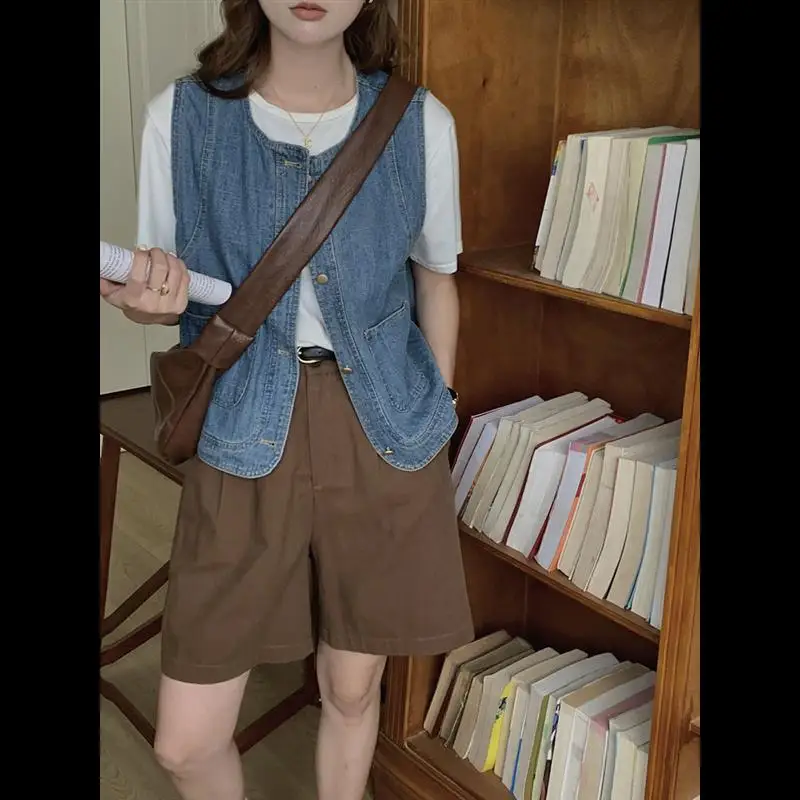 

Свободный крой, круглый джинсовый жилет в Корейском стиле в стиле ретро, верхняя женская верхняя одежда, многослойная накладка Jaet oulder Pad в комплекте