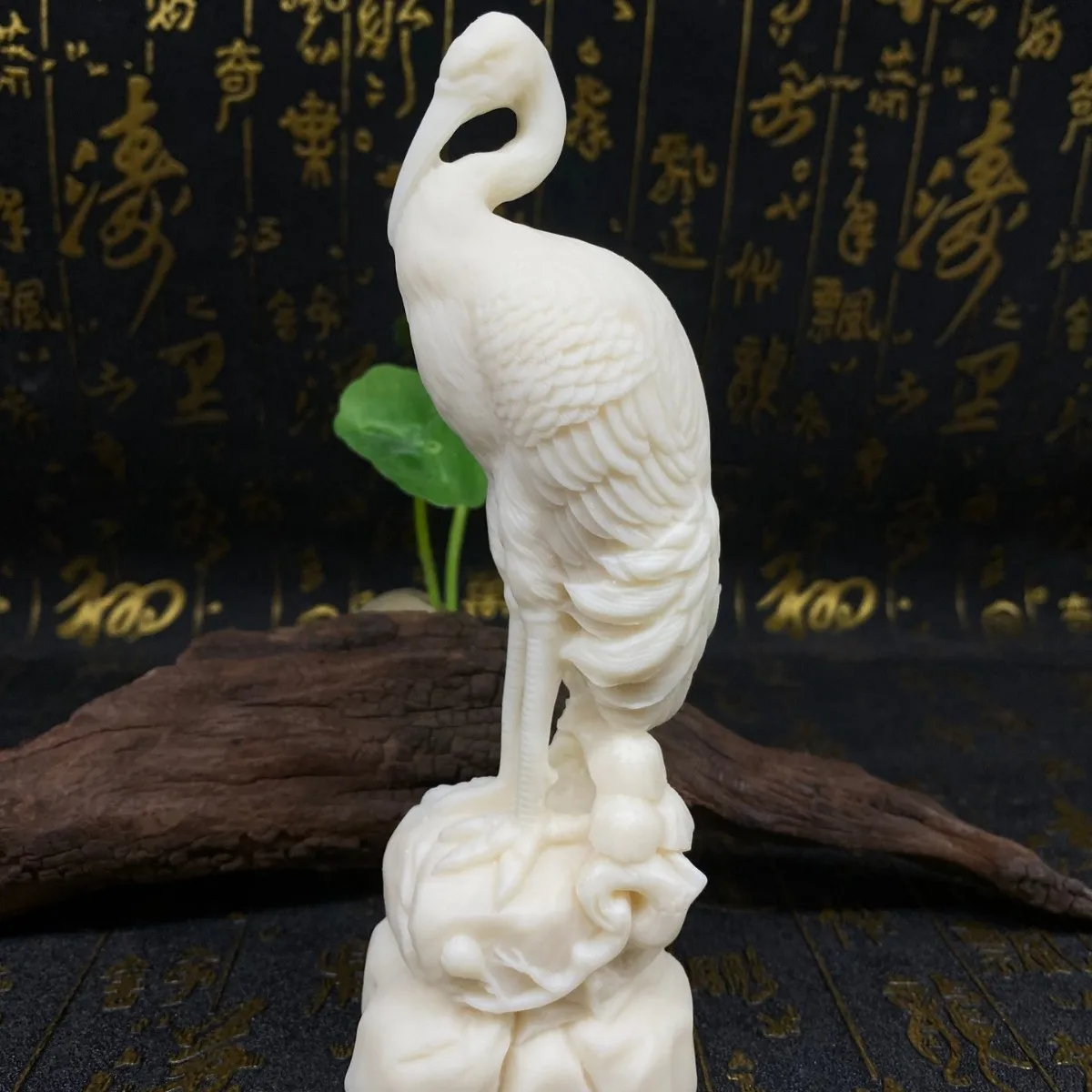 Ivory Nut Carved Red‑crowned Crane Pine Crane Longevity Figurine Home Desktop Decor Birthday Gift Craft Ornament