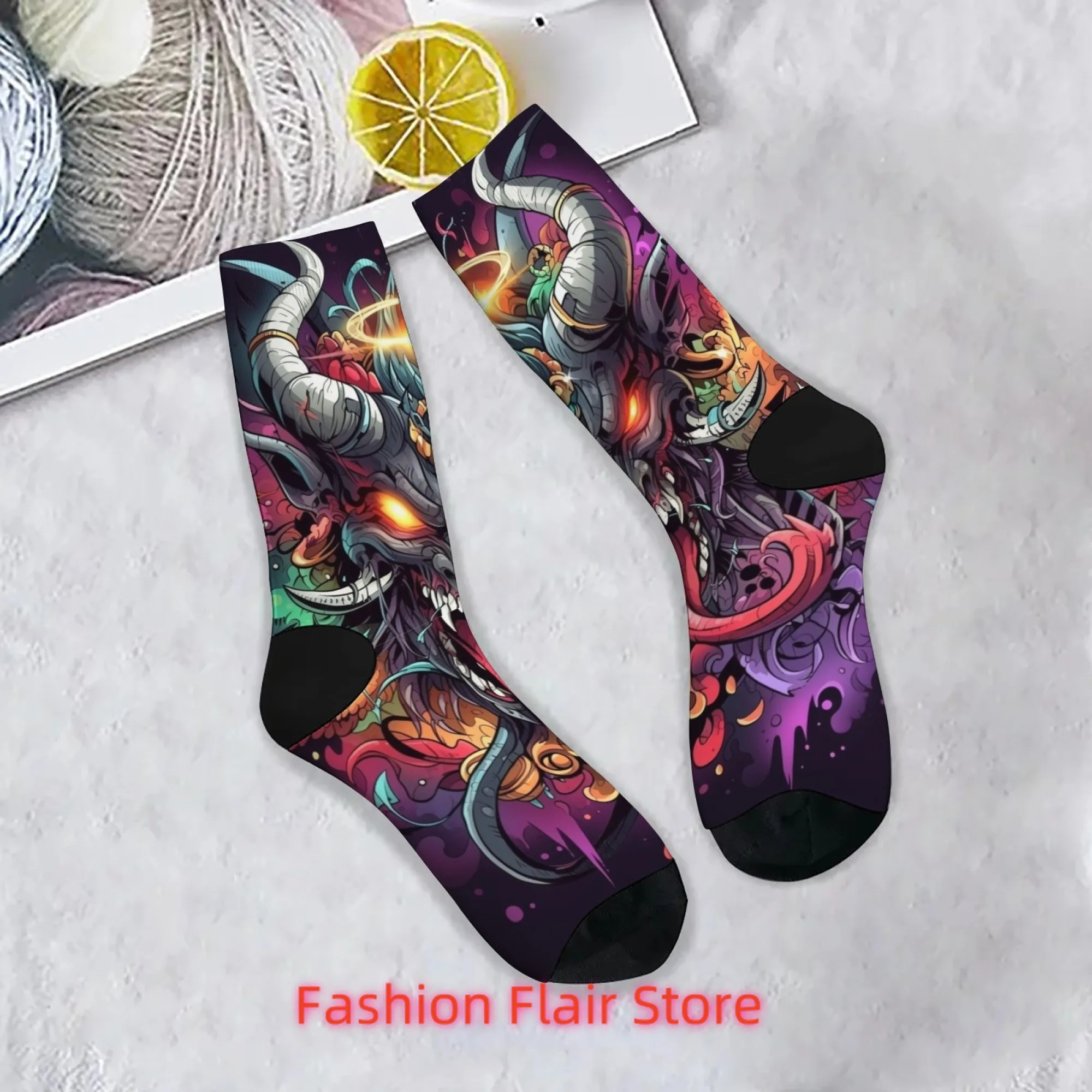 

Personalized ghost print men's socks novelty Harajuku retro street hip-hop crew socks comfortable breathable non-slip socks gift