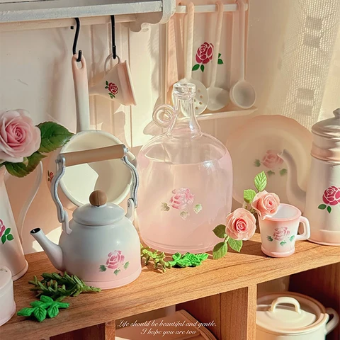 Миниатюрные аксессуары для кукол Snoedoll
