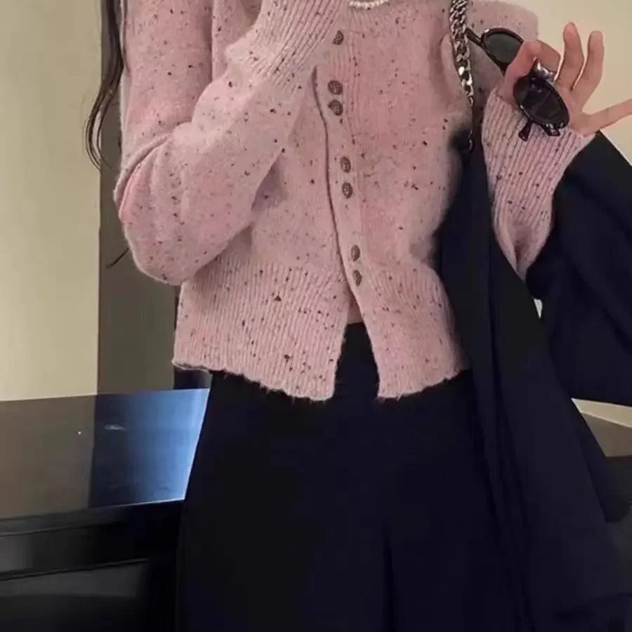 

Long Sleeve Slim Fit Cotton Polyester Blend Knitwear Fashionable Casual Style Autumn Wear New round Neck Open Cardigan Short