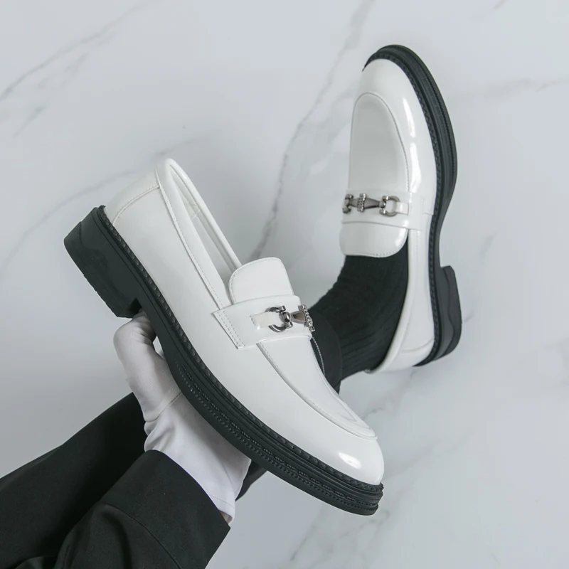 

Мужская кожаная обувь Классический дизайнерский стиль Модная вечеринка и повседневная деловая обувь 38-46 Модная уличная обувь Ежедневный парикмахер