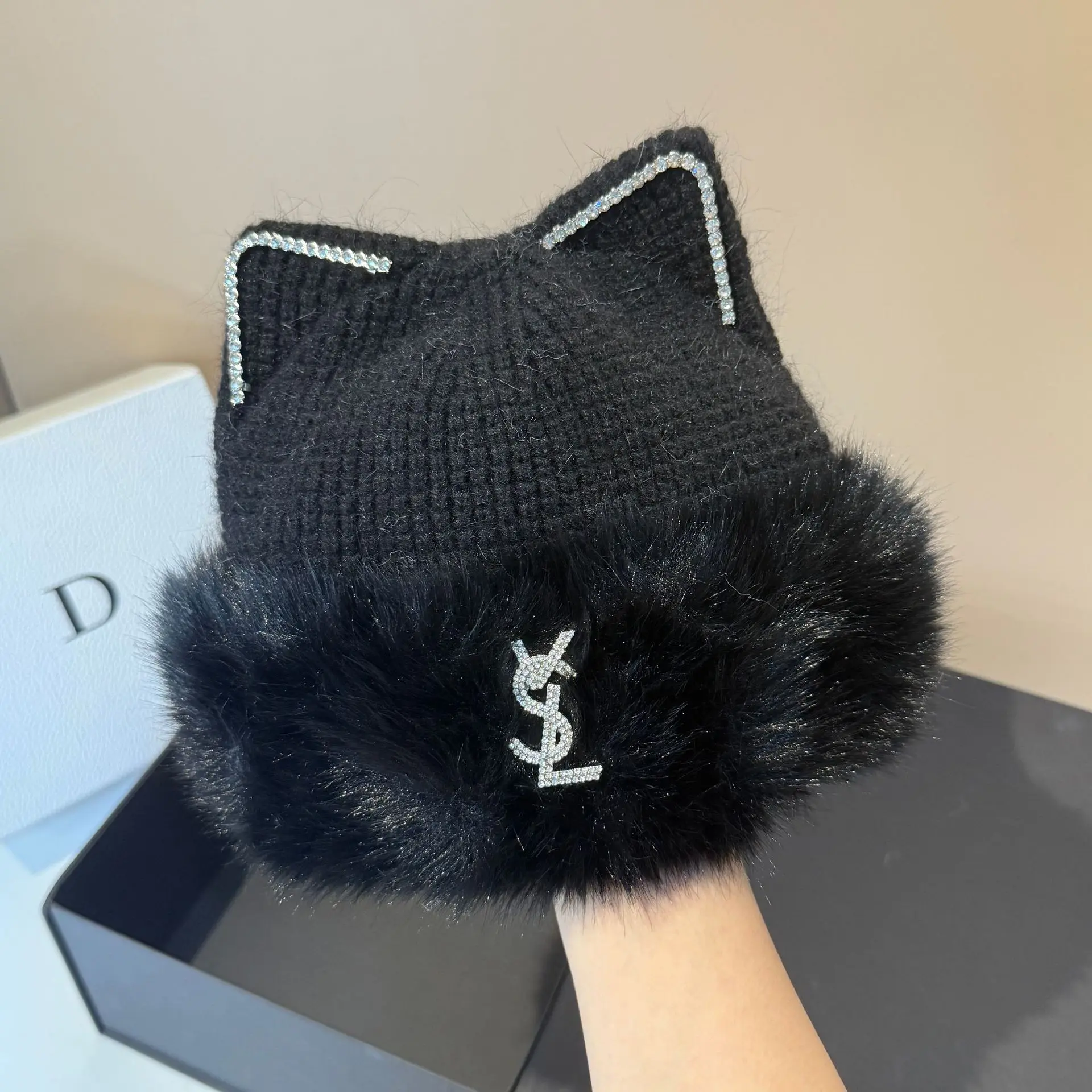 

Двухслойная вязаная шапка с кошачьими ушками, супер теплая зимняя шапка для женщин, объемный капот с напуском, корейская уличная модная нечеткая шапка