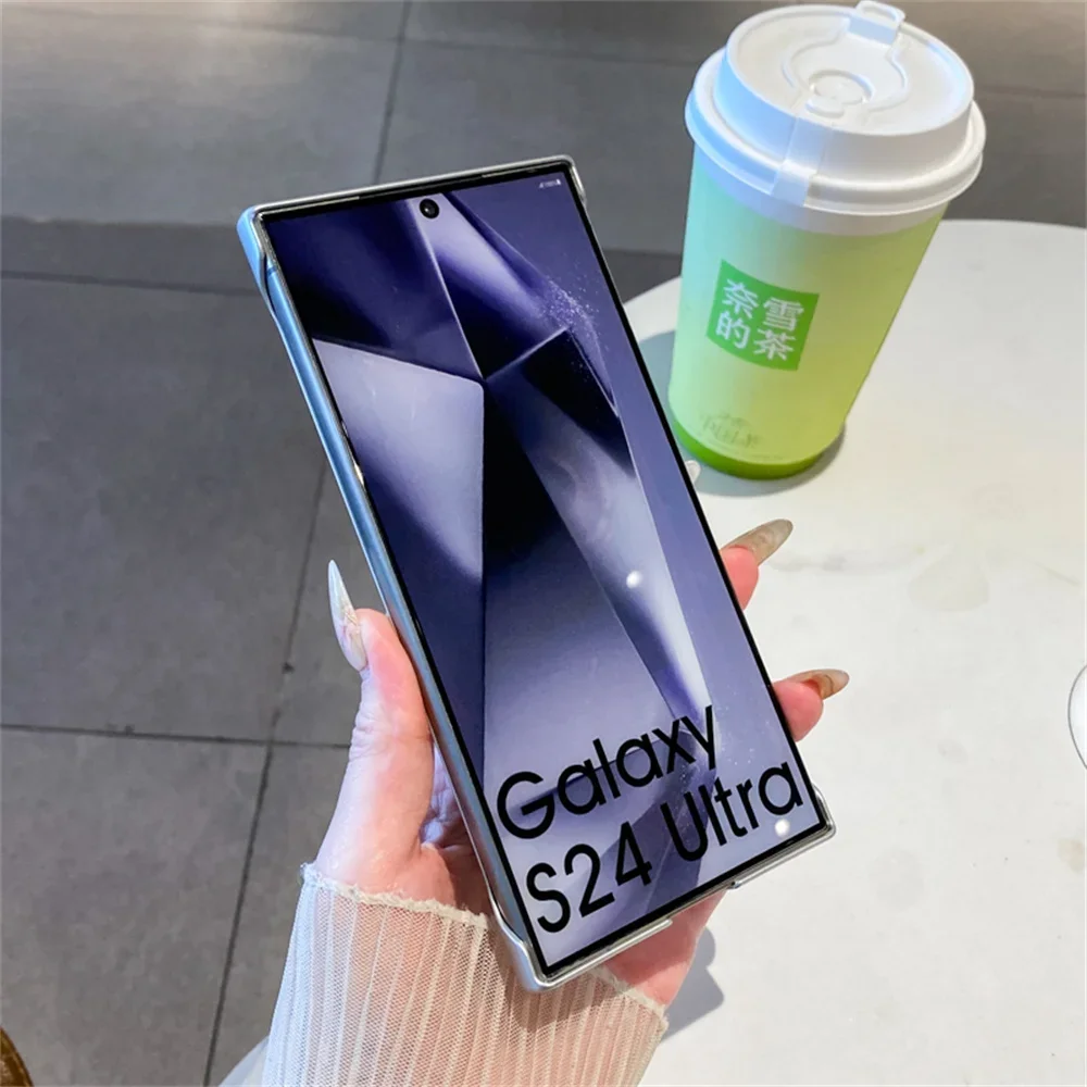 حافظة هاتف مغناطيسية فاخرة لهاتف Magsafe بدون إطار لهاتف سامسونج S25 S24 Ultra S22 S23 Plus غطاء خلفي نحيف بلون معدني بدون حدود