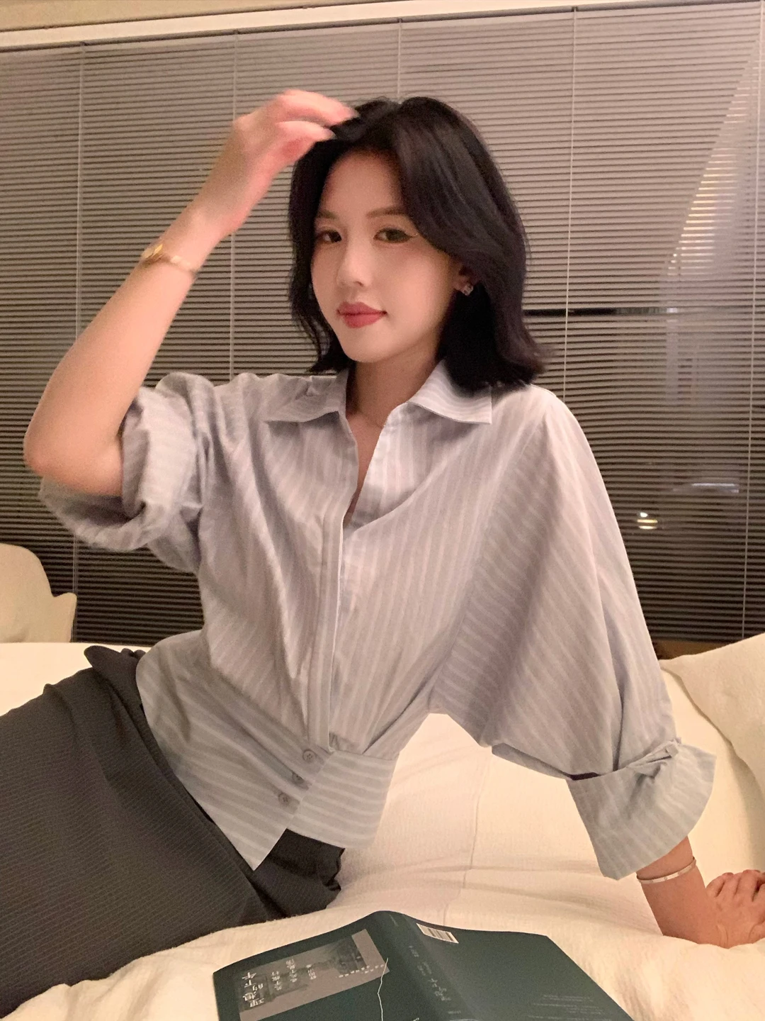 

Sweet And Spicy 100% Cotton Striped Shirt Women's Slim Fit Asymmetrical Waist Cinching Spring 2026 Fashion Casual Top