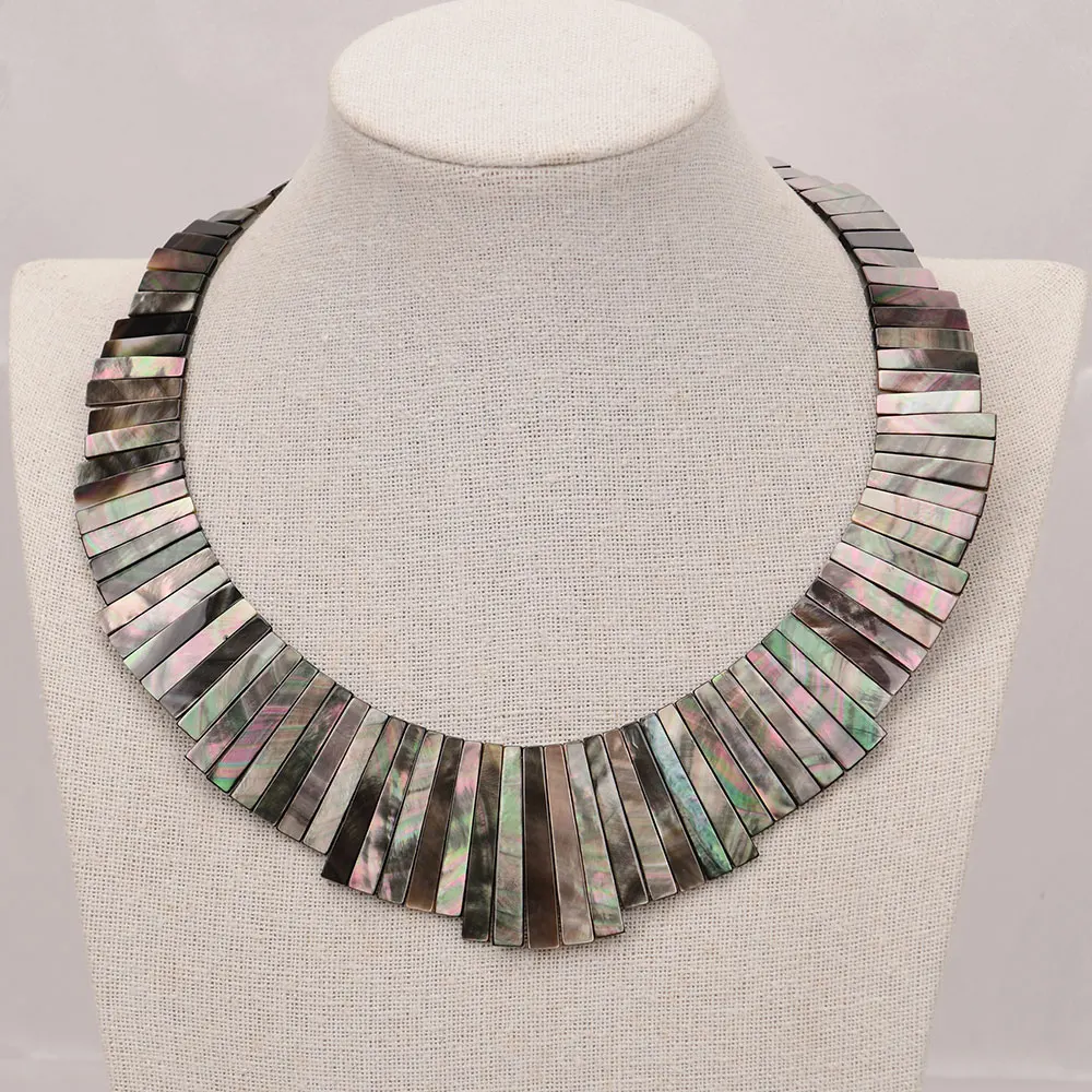 

GG Natural Colorful Black Sea Shell Branch Hand woven Chokers Necklace 18''