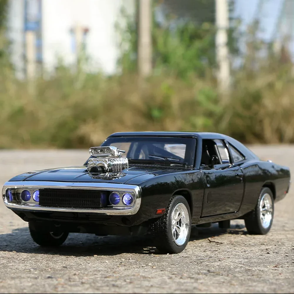 1:32 Scale Charger 1970 Model Police Car Toy Sound Light Metal Body Rubber Tires Sports Cars Models Simulated Sedan Holiday Gift