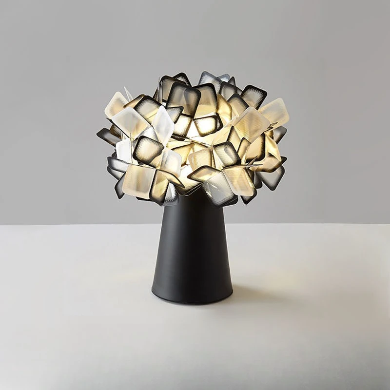 Modern simple living room bedroom study hotel bedside decorative table lamp