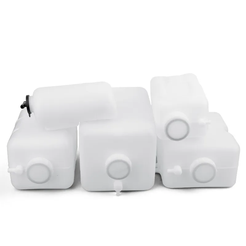 Excavator accessories R215/225/305-7-9T for Doosan for Daewoo DH300 excavator auxiliary water tank storage wiper kettle
