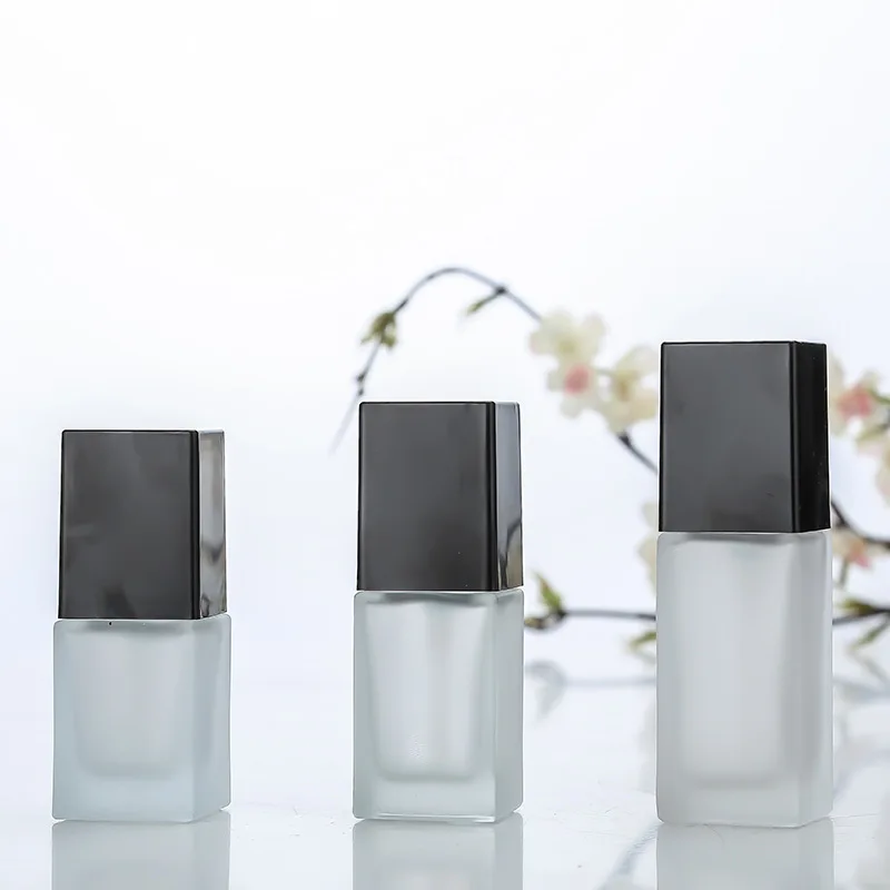 Empty Pump Bottle Glass Liquid Foundation Container Makeup 15ml-30ml Transparent Square Refillable Bottle Portable Pump Bottle