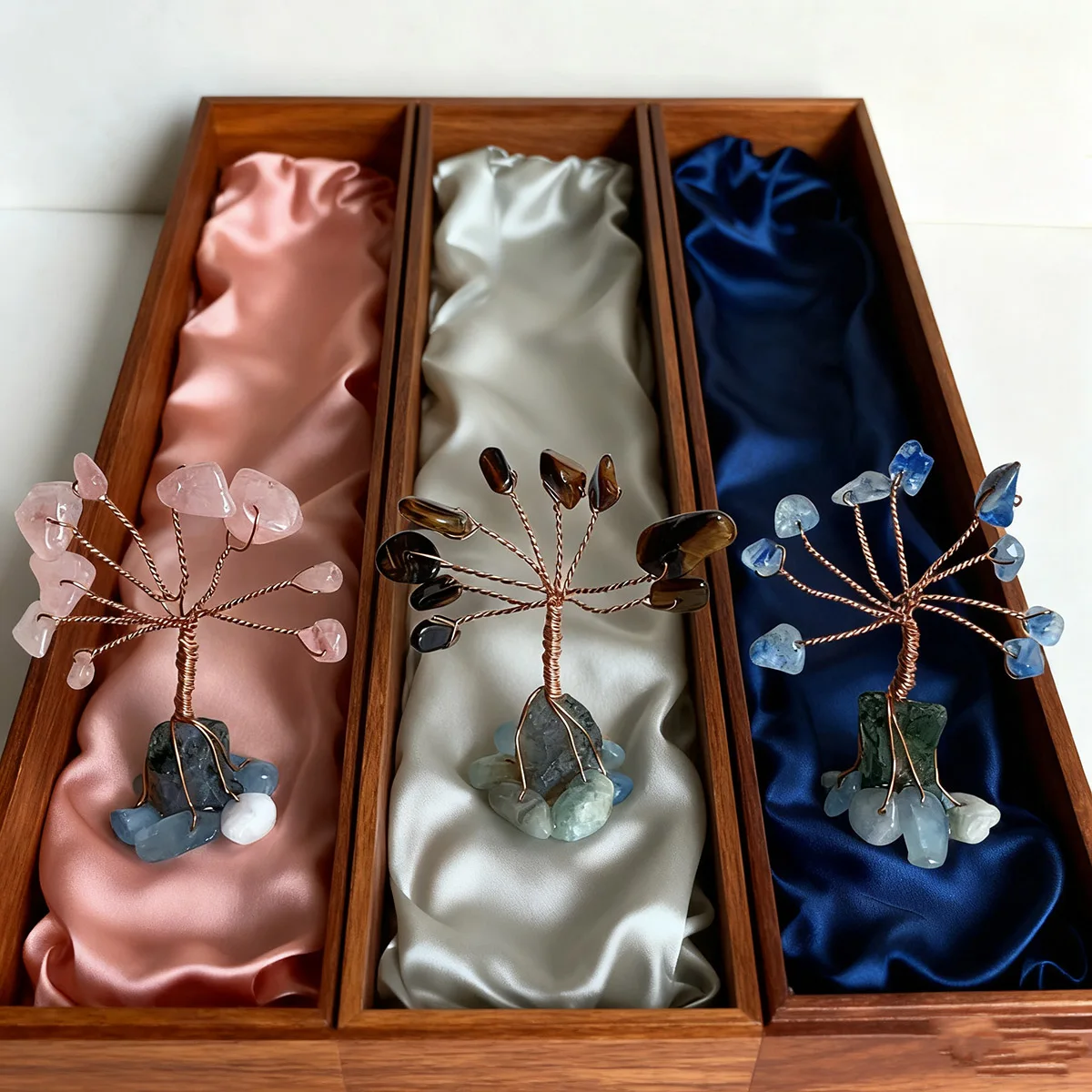 

Aquamarine Moss agate Stand Crystal Tree Agate Quartz Home Decoration Room Ornament Crystal Gift