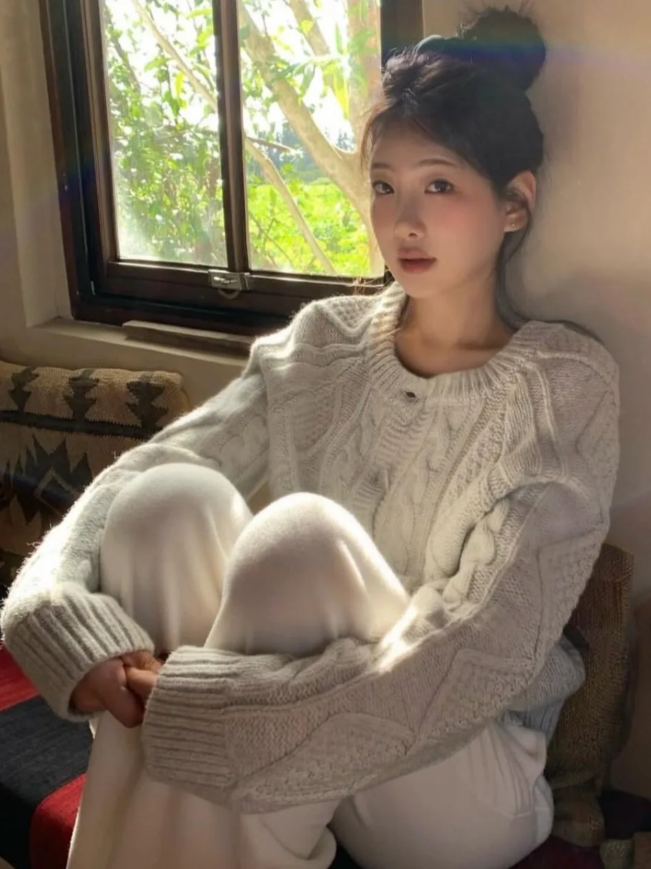 

Chic Early Spring Women's Knitted Sweater Jaet Sweet Twisted Single Button Versatile Knit Open Cardigan Korean Sle Regula...