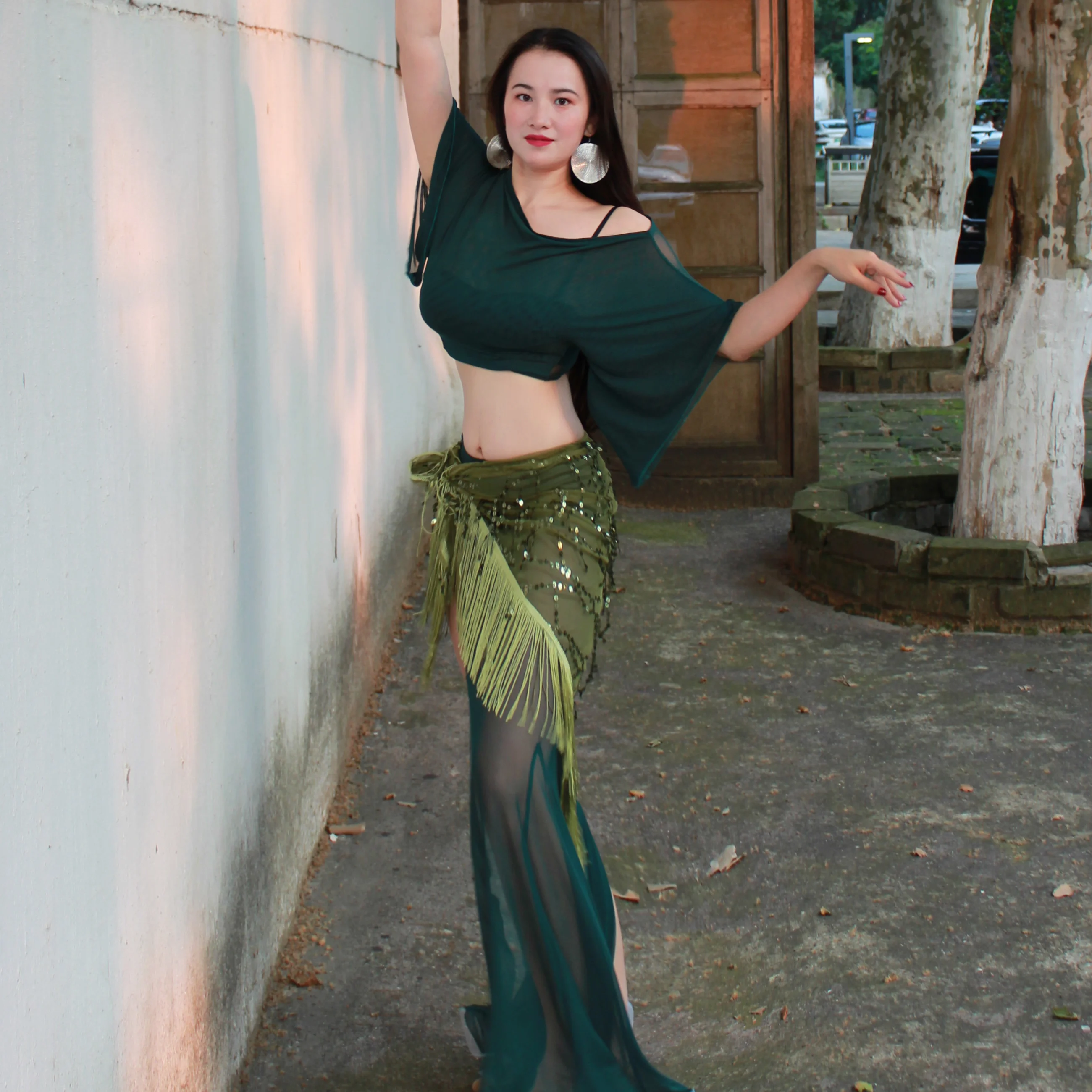 

2025 Belly Dance Performance Set Women's Sexy Temperament Practice Clothing Adult Oriental Dance Professional Training Costume