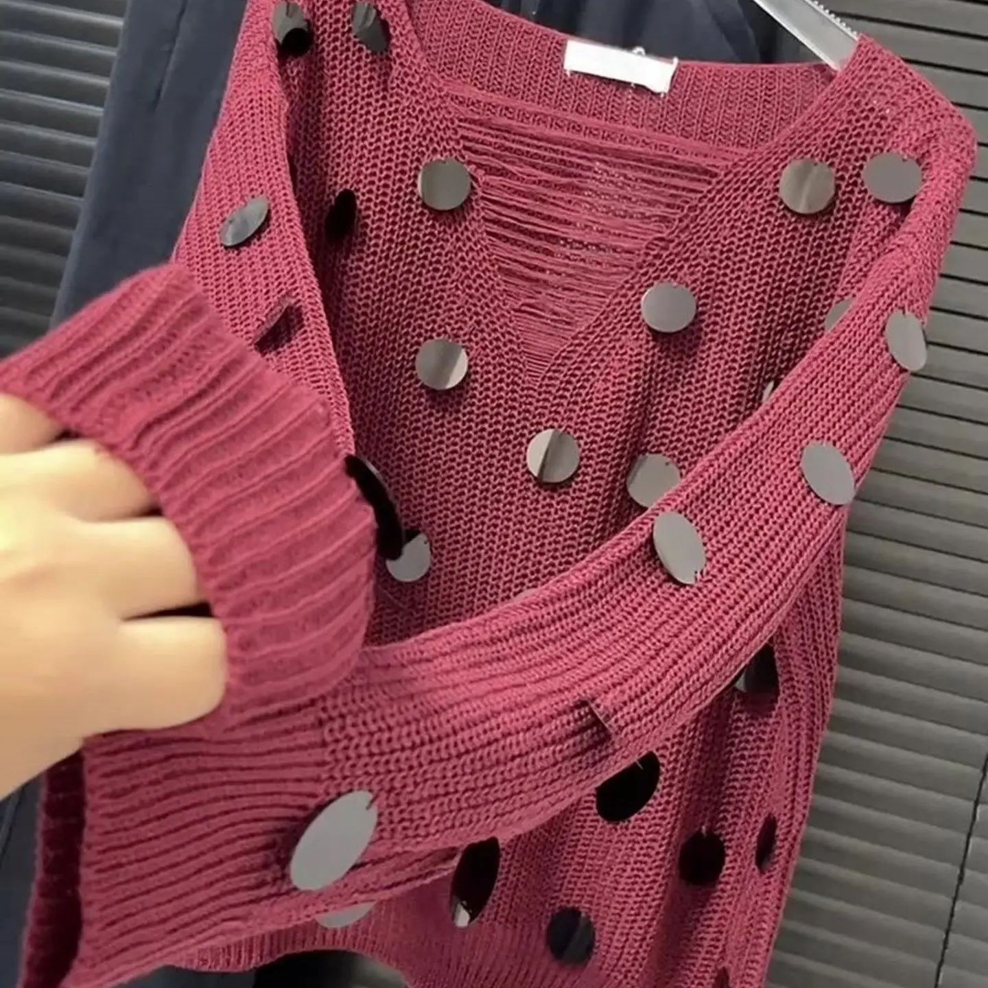 Fashion Hollow V-neck Knitted Sweater Women's Autumn Design Sense Outer Sweater