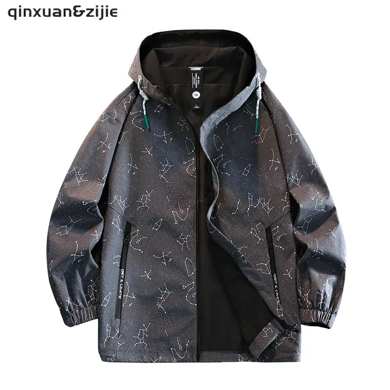 

New Casual Jacket Men Plus Velvet Print Fashion Jacket Hooded Waterproof Female Coat Zip Thick Windbreaker Jacket Plus Size 4XL