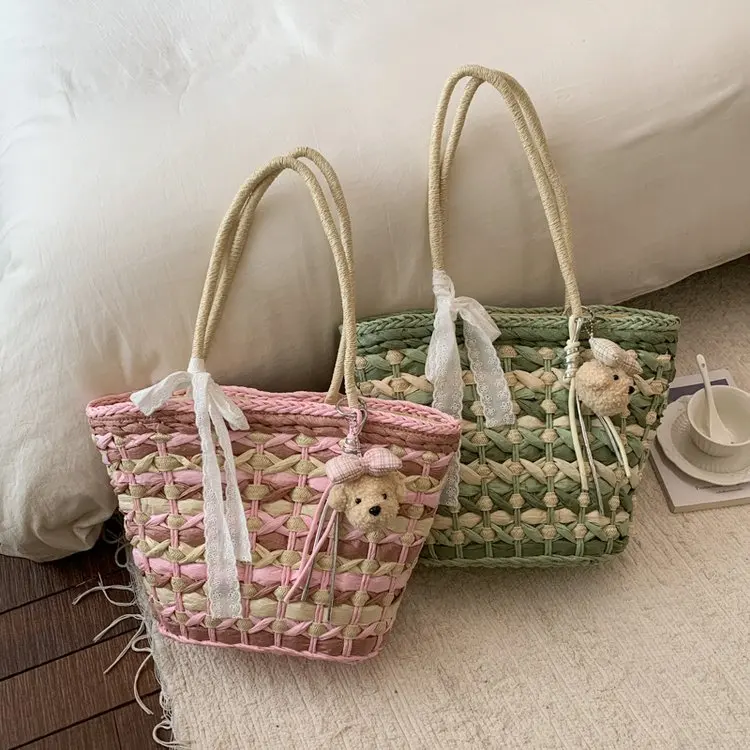 

Portable Mini White Woven Crossbody Bag Stylish Ladies Handbag Soft Strap Shoulder Purse for Street Casual Outfits