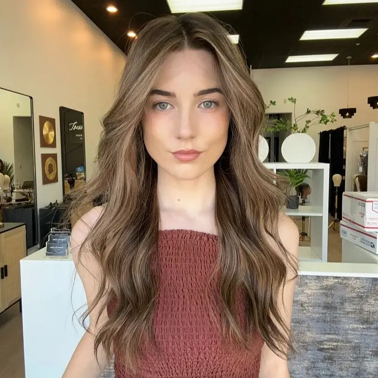 Wig tanpa lem 13x6 Ombre pirang cokelat tubuh gelombang HD transparan renda depan Wig Balayage pirang penuh renda Wig 18 inci untuk wanita