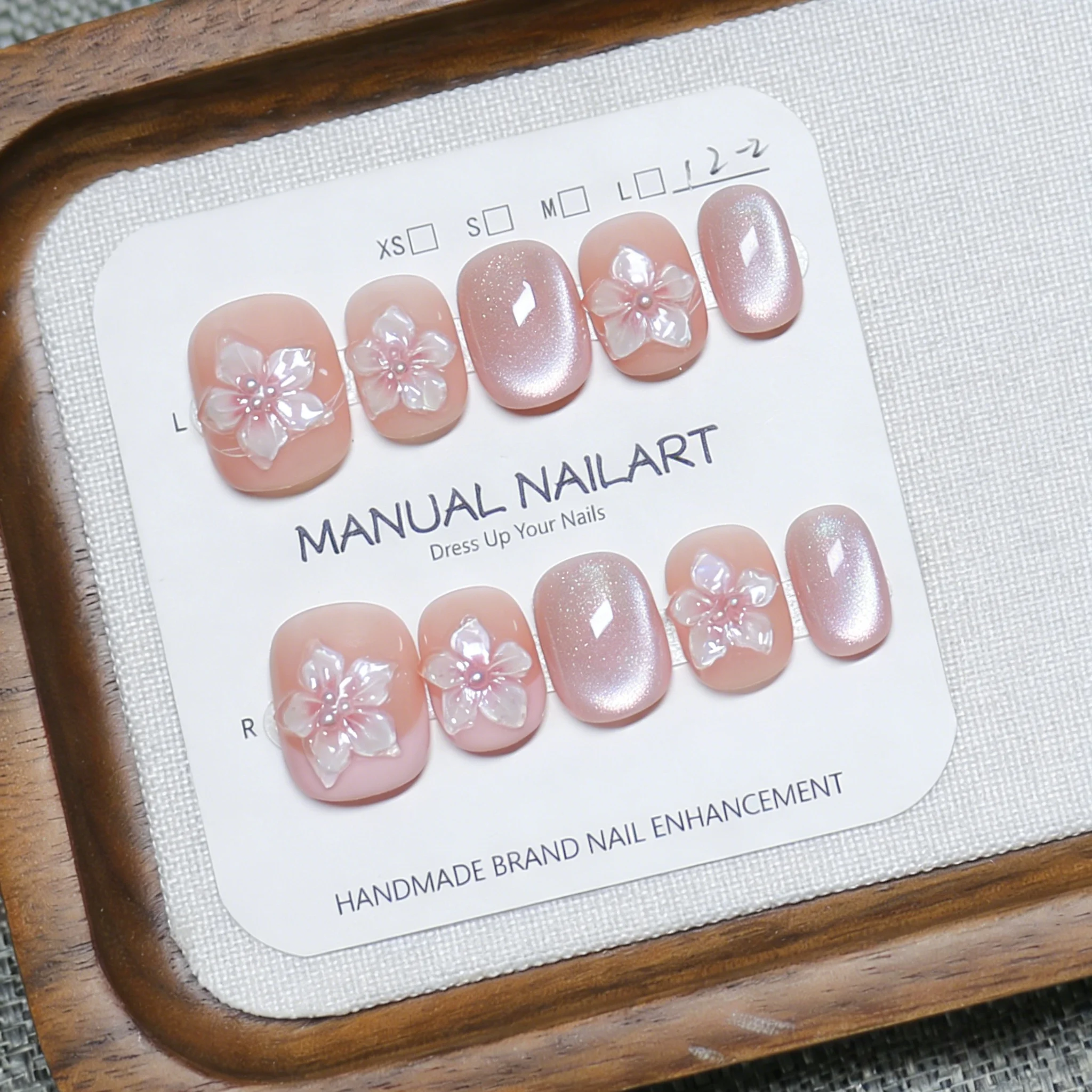 

10pcs Pink Flowers Handmade Nails Gradient Cat's Eye Press on Nail Short Oval Fake Nail for Women&Girl Detachable False Nail