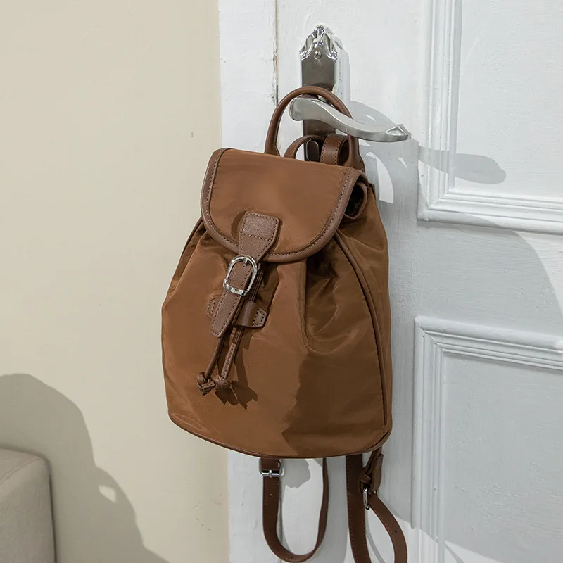 حقيبة ظهر من النايلون للنساء برباط بسيط ومتعدد الاستخدامات حقائب مدرسية مقاومة للماء حقيبة ظهر كاجوال حقائب ظهر لطيفة Рুকস্যাক Шكولنديان Mochila