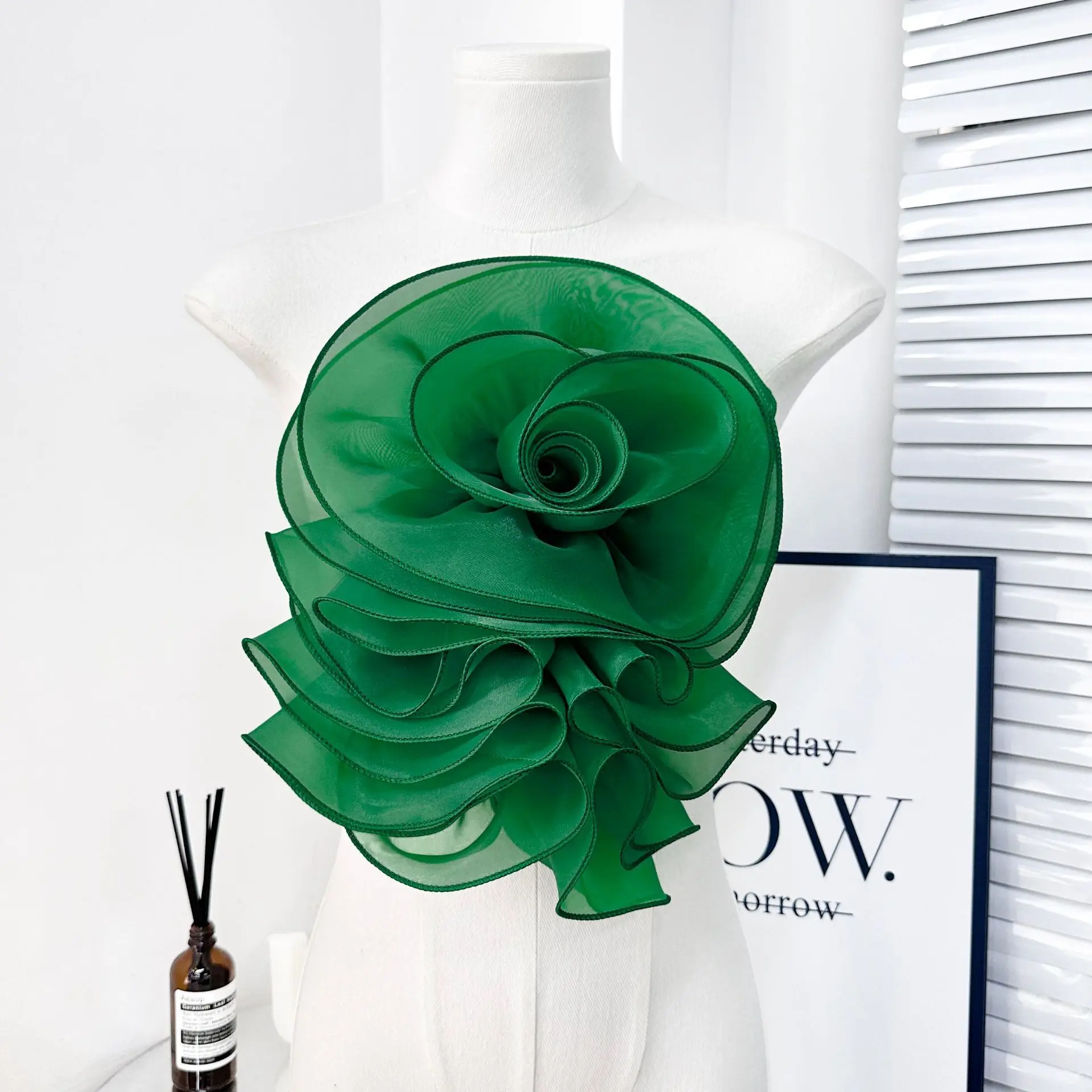 Large 34CM Pink Green White Multi-layer Flower Fascinator Hairpin Brooches Elegant Dress Gown Apparel Accessories DIY Headpiece