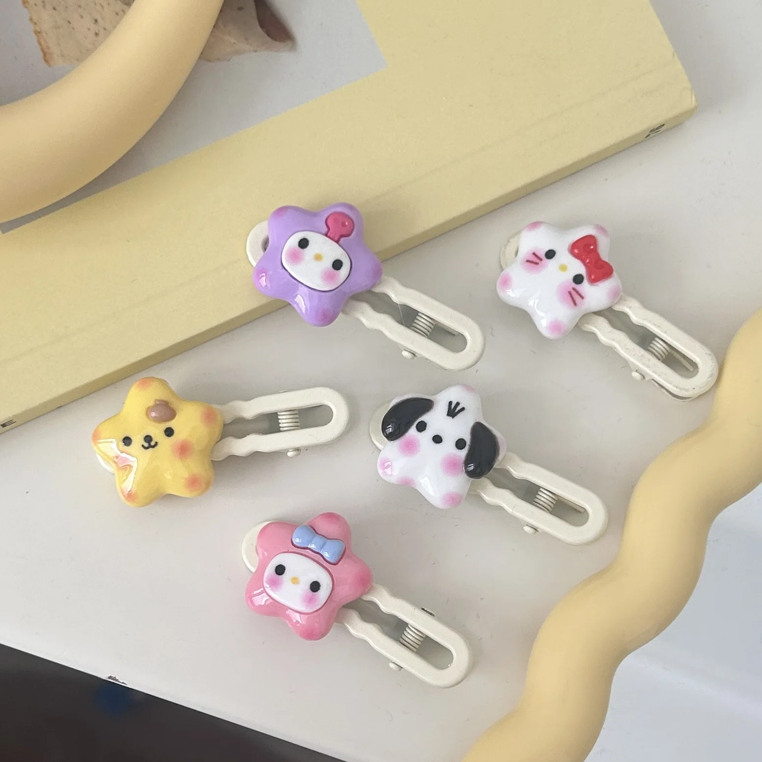 

Sanrio Hello Kitty Star Hairpin Kuromi My Melody Pompompurin Wavy Edge Clip Girl Heart Cartoon Cute Hair Accessories Kid Gift