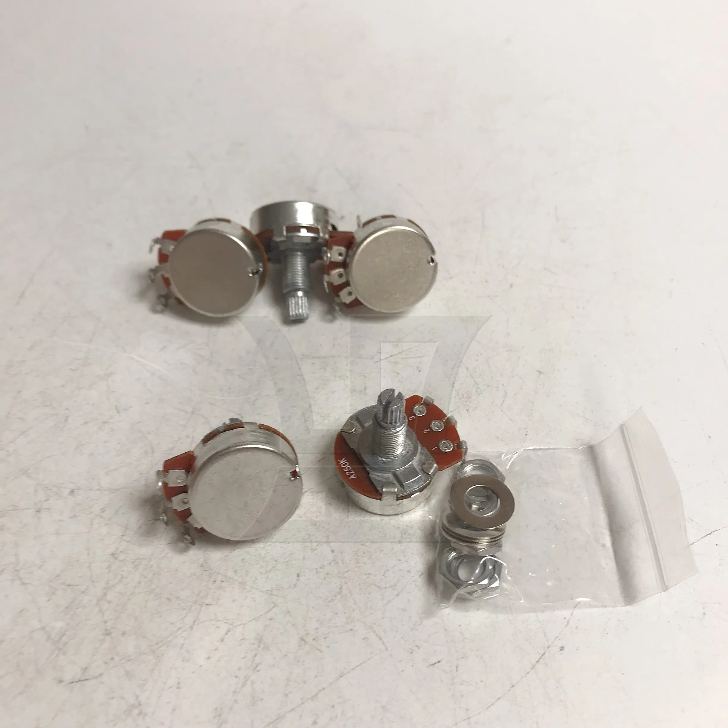 

Потенциометр Yibuy A250K для гитары и баса, 5 шт., диаметр 24 мм