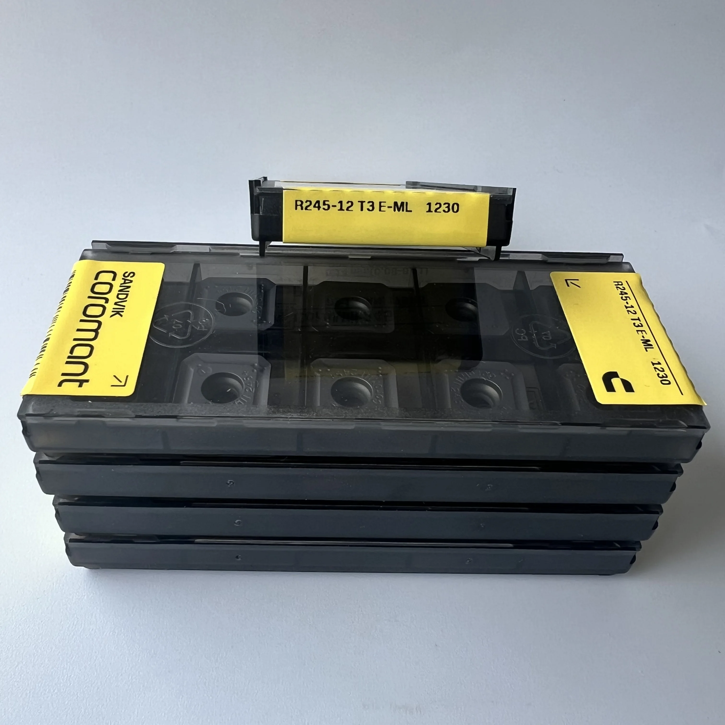 

R245-12T3E-ML 1230 CNC BLADE