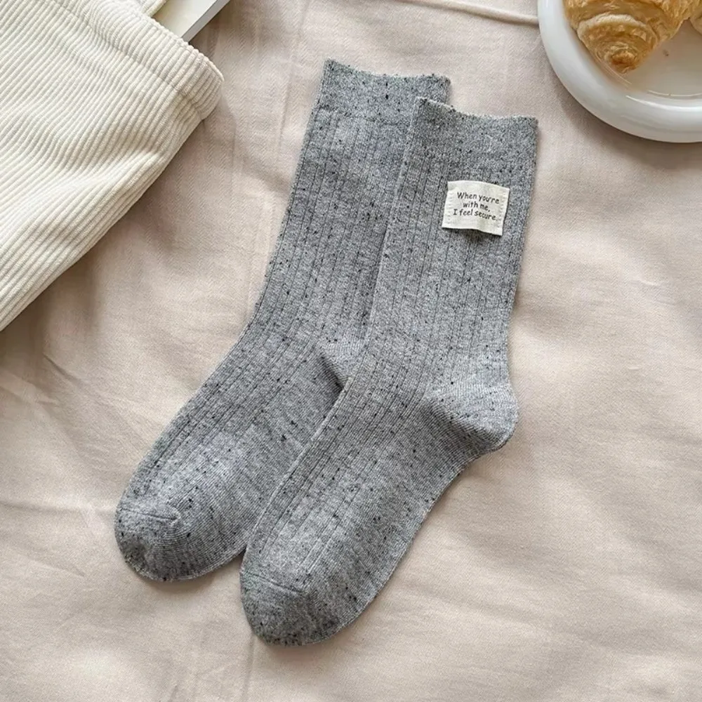 

Новые простые женские носки с буквами, повседневные дышащие носки средней длины, впитывающие пот, носки в корейском стиле для девочек