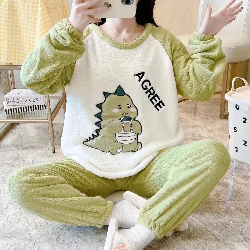 Autumn Winter Flannel Warm Women's Pajamas sets O-Neck Long Sleeve Women Two Piece Set Cute cartoon Print Pyjamas Women pijama