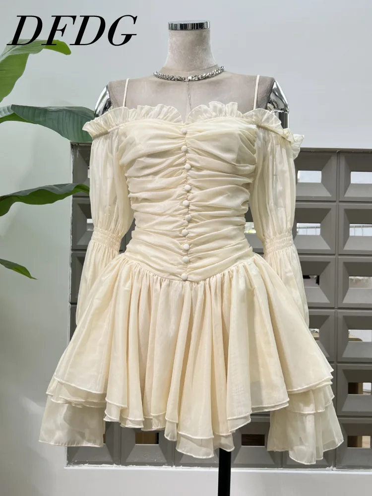

DFDG женское весенне-летнее простое пышное расклешенное платье на одно плечо с длинными рукавами и рюшами на талии, платье уникального дизайна 2025