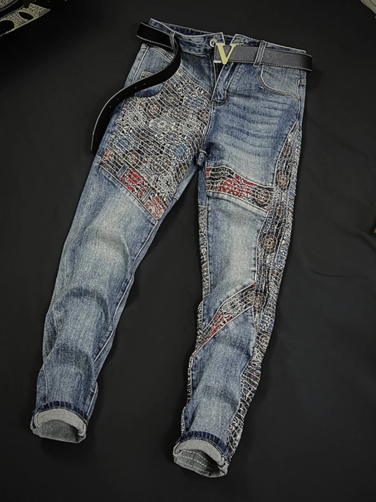 

Мужские джинсы премиум-класса 2024: Новинка весны-осени, с тяжелой вышивкой, персонализированные, с элементами кэжуал, длинные брюки из хлопковой стрейч-ткани, зауженный крой...