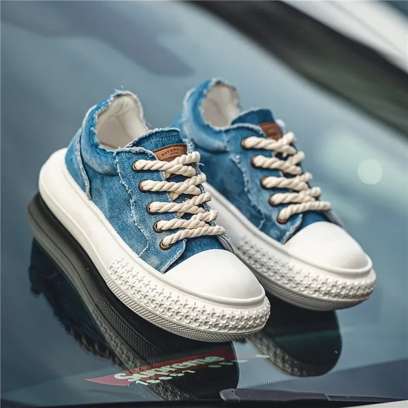 2024 New Breathable Casual Skateboarding Shoes Comfortable Soft Bottom Sports Shoes Lace up Shallow Mouth Canvas Shoes sneakers