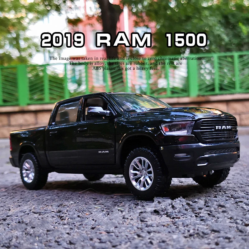 1:24 Dodge RAM 1500 Rebel Pickup Alloy Car Model Diecast Toy Off-road Vehicle Car Model Simulation Collection Childrens Toy Gift