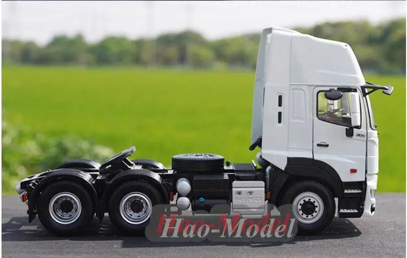 Alloy Diecast Model Car para GAGC HINO700, Trailer Tractor, Brinquedos Infantis, Presentes de Aniversário Meninos, Hobby Display Coleção, Ornamentos, 1:24